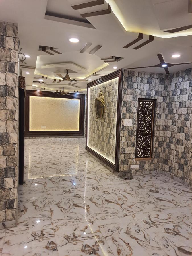 Divine Hotel & Banquet Hall Bhopál Kültér fotó