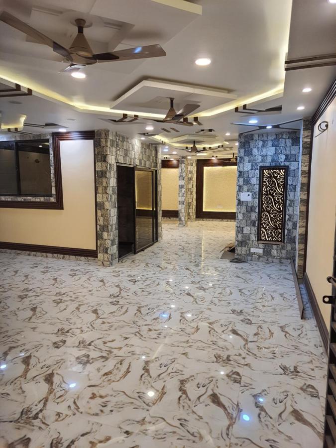 Divine Hotel & Banquet Hall Bhopál Kültér fotó
