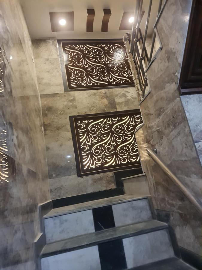 Divine Hotel & Banquet Hall Bhopál Kültér fotó